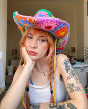 Load image into Gallery viewer, Daisy Cowboy Hat PDF Pattern (Granny Squares & Step by Step)