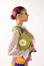 Load image into Gallery viewer, Fluffy Chunky Daisy Handbag Green
