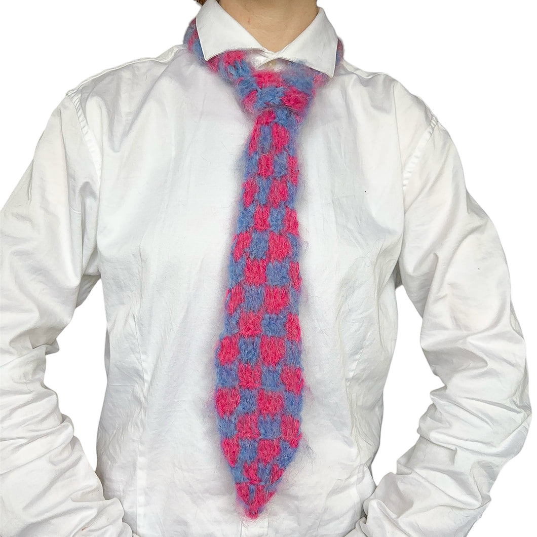Fluffy Checkered Tie Pink & Blue